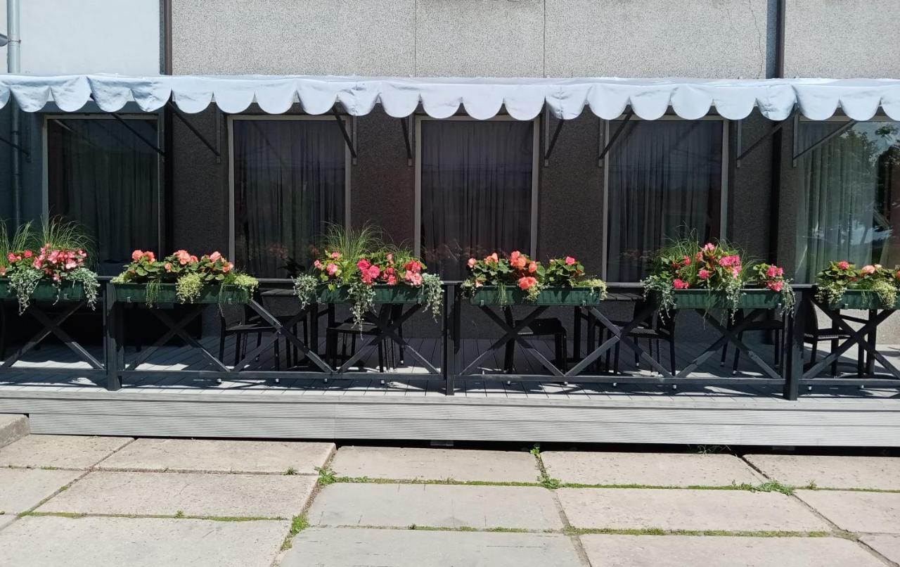 Gamma Hotel Līvāni Kültér fotó